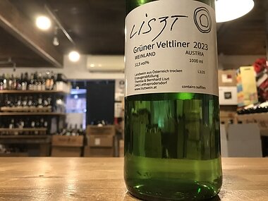 リスト　グリューナーヴェルトリーナー 1,000ml