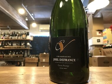 シャンパーニュ キュヴェ プレスティージュ ‘V’ エクストラ ブリュット